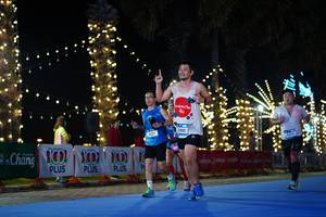 BIB: 100, 4317, 3980
                            <button type="button" onclick="openModal(19621067)" class="btn btn-primary btn-sm float-right btn-popup" data-toggle="modal" data-target=".modal-high-quality">
                        <i class="fas fa-shopping-cart"></i> Add to Cart
                    </button>
                                            <button type="button" onclick="isThisMe(19621067, true)" class="btn btn-success btn-sm float-right btn-popup btn-isme hidden" data-toggle="tooltip" data-placement="bottom" title="นี่คือรูปของคุณใช่ไหม คลิกที่นี่เพื่อเอาเข้าอัลบั้ม">
                        <i class="fas fa-plus"></i> Add to album
                    </button>
                    <button type="button" onclick="isThisMe(19621067, false)" class="btn btn-warning btn-sm float-right btn-popup btn-isnotme hidden">
                        <i class="fas fa-ban"></i> Remove from album
                    </button>